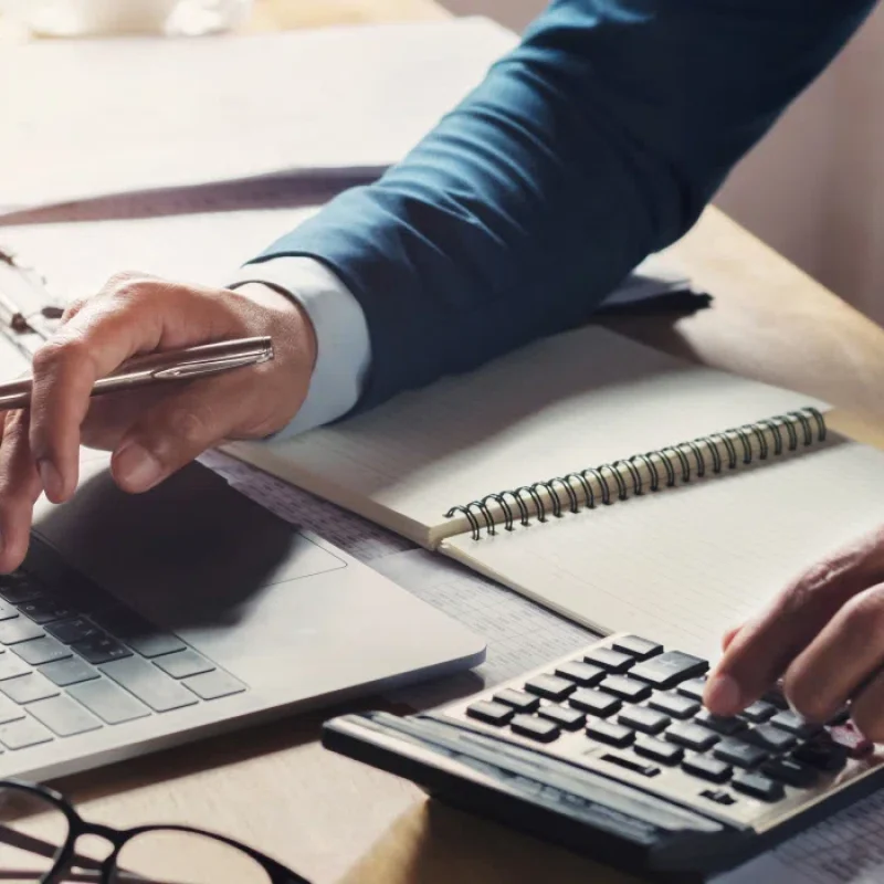 accountan4-services-bg1